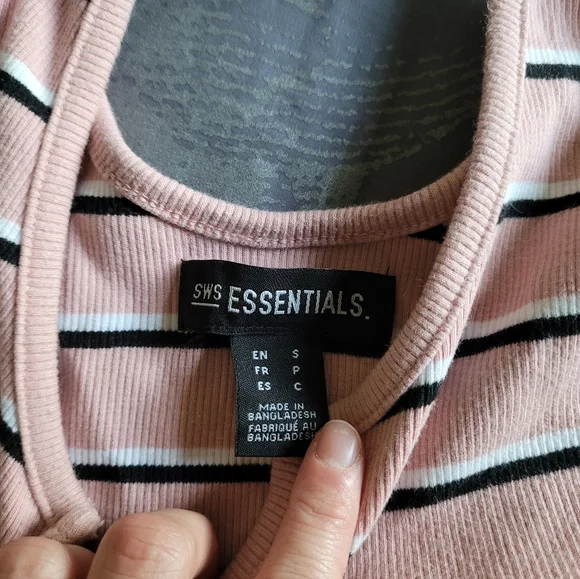 ⚡️SWS Crop Top⚡️ - Picture 2 of 2